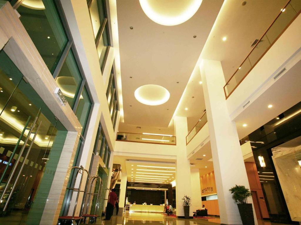 Rh Hotel Sibu Exterior photo