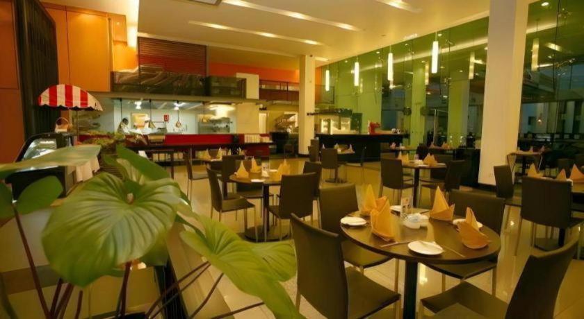 Rh Hotel Sibu Exterior photo