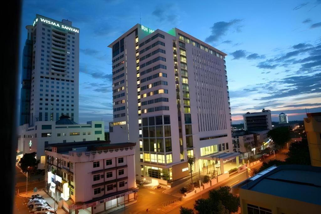 Rh Hotel Sibu Exterior photo